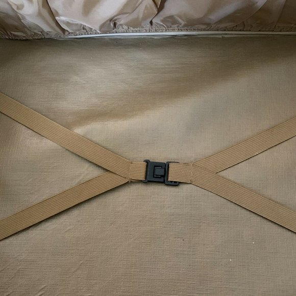 Vintage Galleria Travel Luggage | Lock & Key | Floral & Tan Rolling Suitcase - Picture 5 of 11